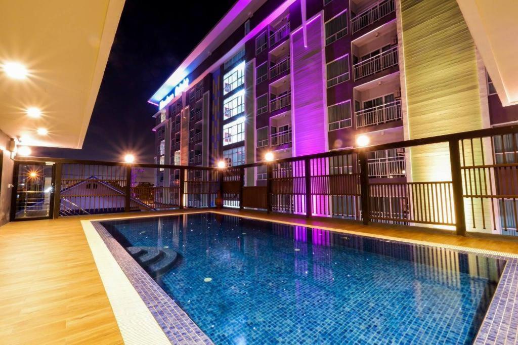 Aparthotel Modernbright Laemchabang Bang Lamung Exterior foto